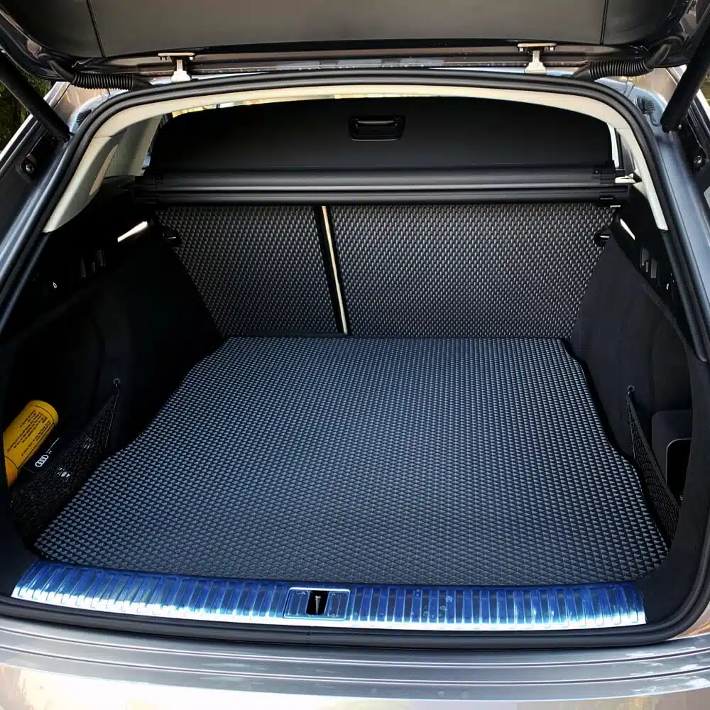 שטיח תא מטען לרכב תואם מקור AUDI E-TRON